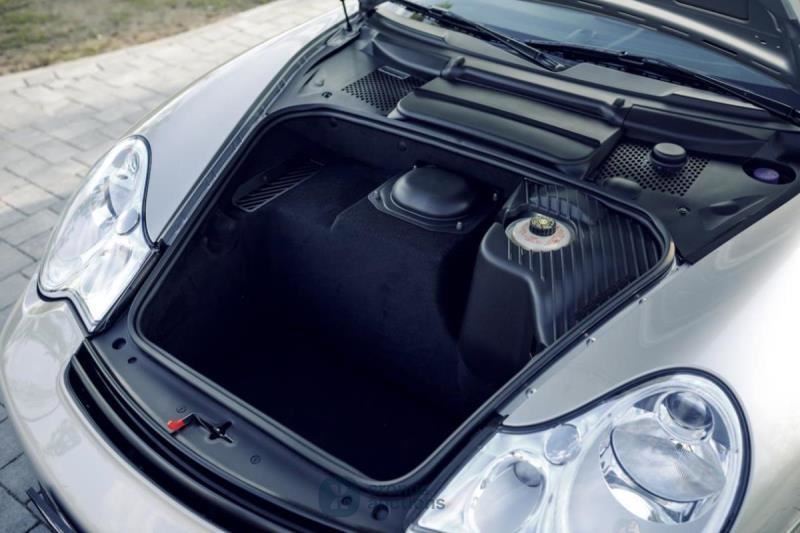 Porsche 911 GT2 (996)
