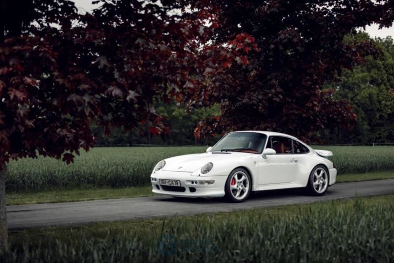 Porsche 911 turbo (993)