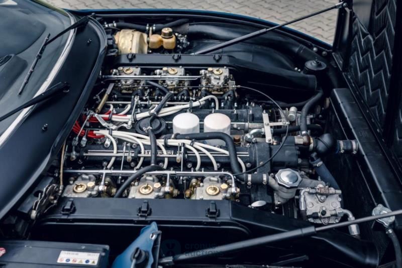 Ferrari 365 GTC/4