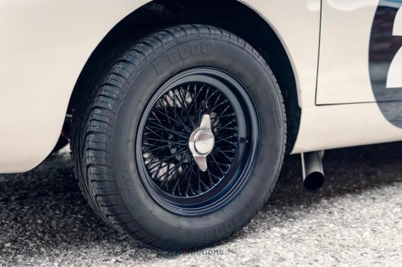 Aston Martin DB2/4