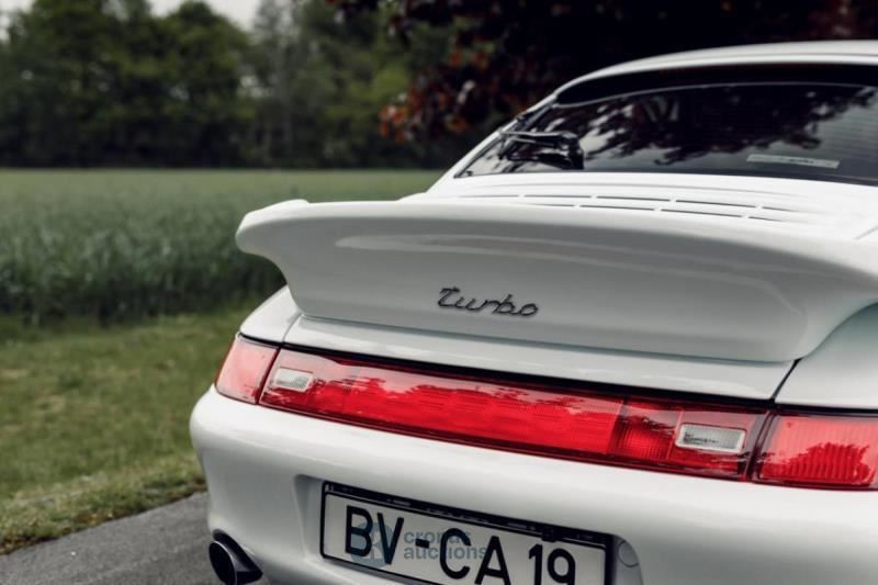 Porsche 911 turbo (993)