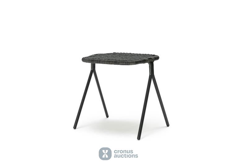 Kakï low stool