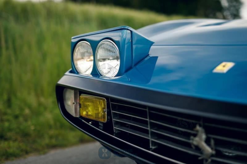 Ferrari 365 GTC/4
