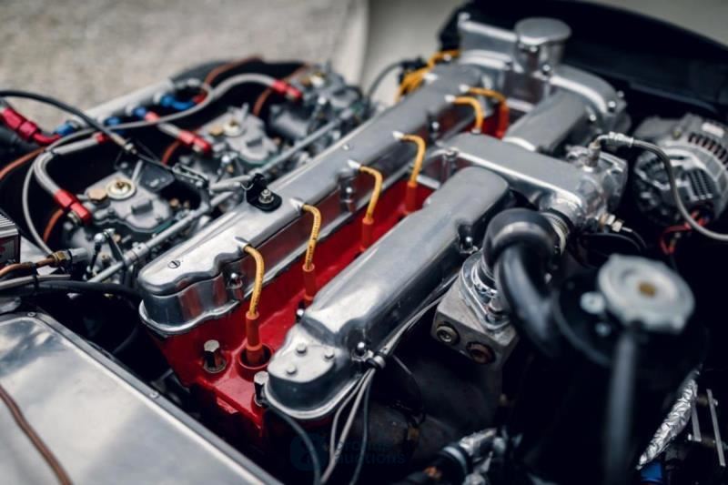 Aston Martin DB2/4