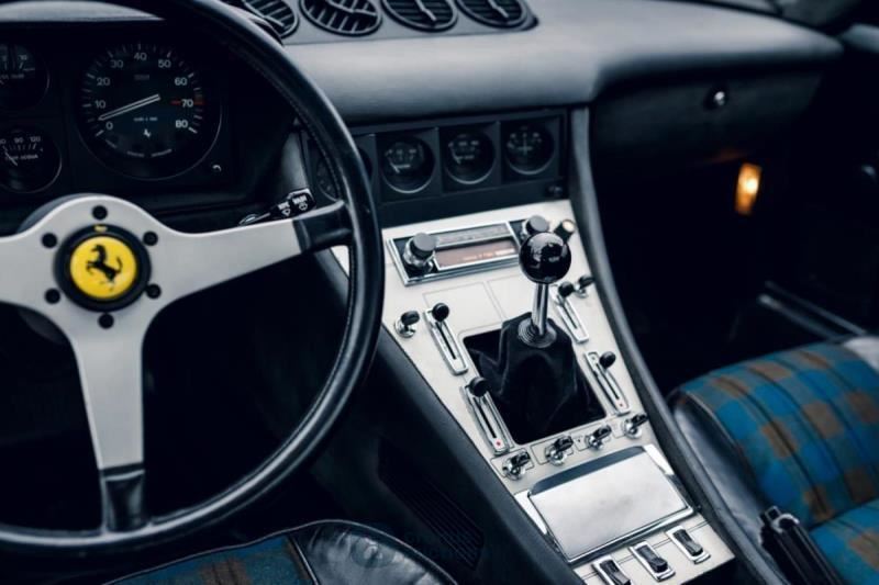 Ferrari 365 GTC/4