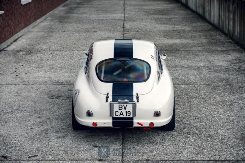 Aston Martin DB2/4
