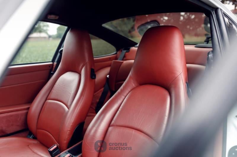 Porsche 911 turbo (993)