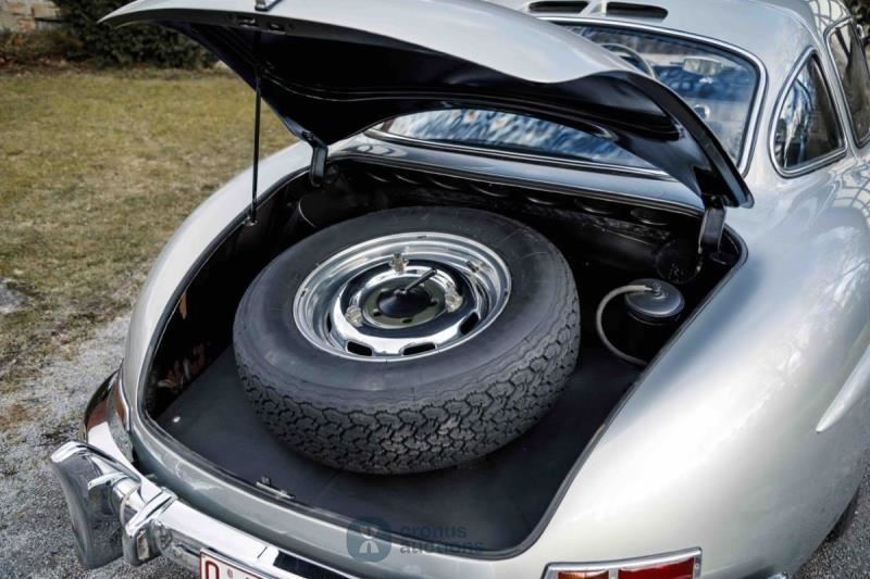 Mercedes-Benz 300 SL