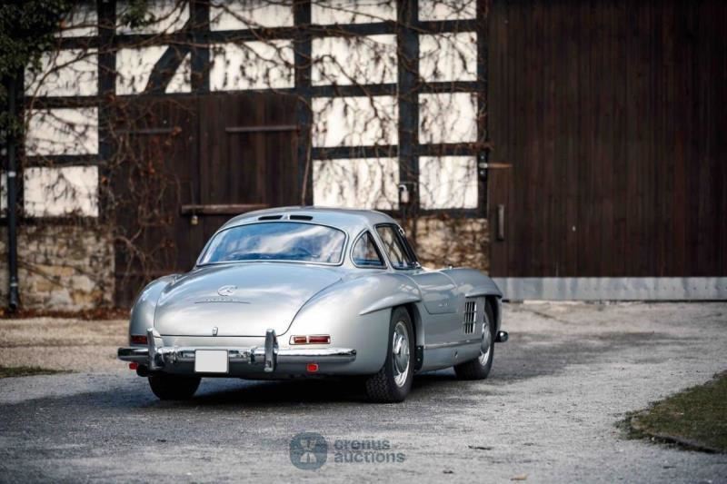 Mercedes-Benz 300 SL