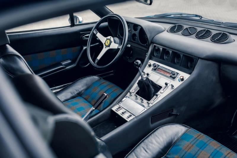 Ferrari 365 GTC/4