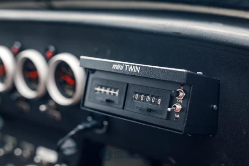 Aston Martin DB2/4