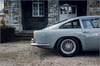 Aston Martin DB 4