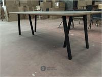 Trestle table