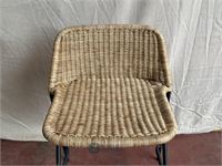 Kakï stool with backrest