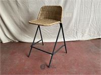 Kakï stool with backrest