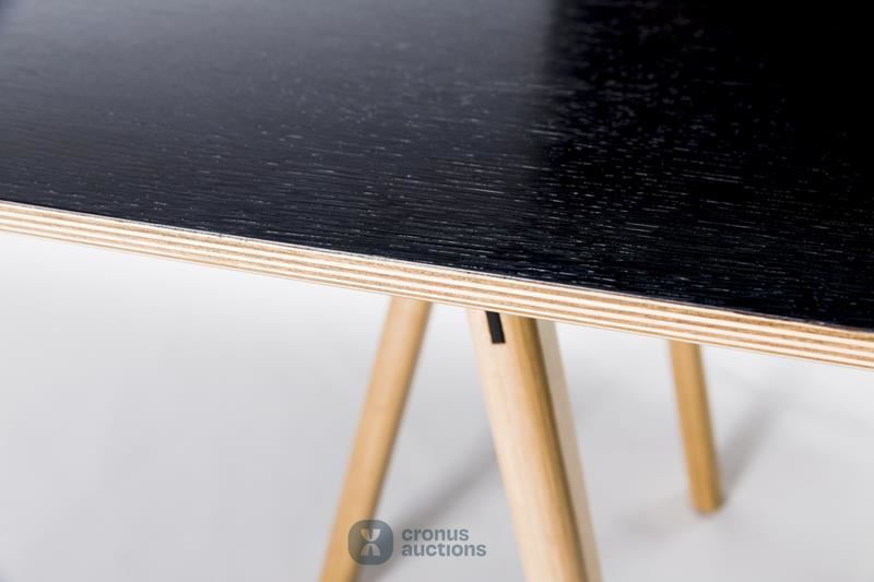 Trestle table