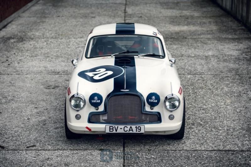Aston Martin DB2/4
