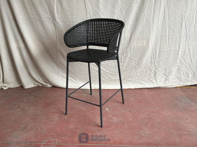 Gorm stool with backrest