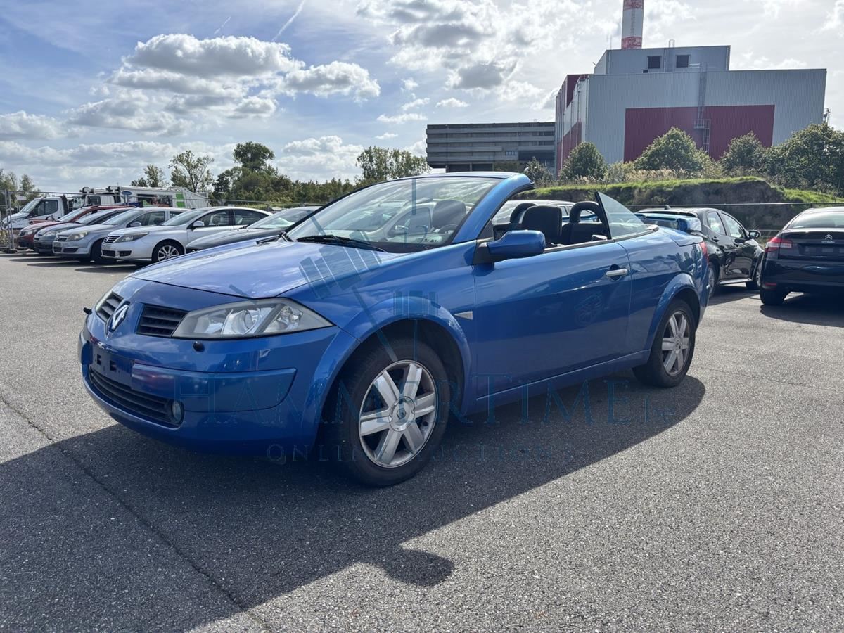 Renault Megane Coupe Cabriolet 1 6i 16v Authentique Confort, 2004
