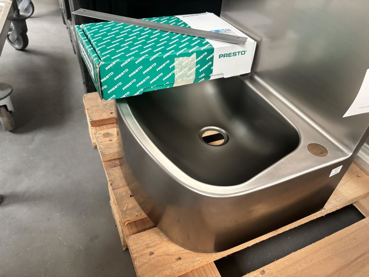 Inox Lavabo Incl Kraan Presto