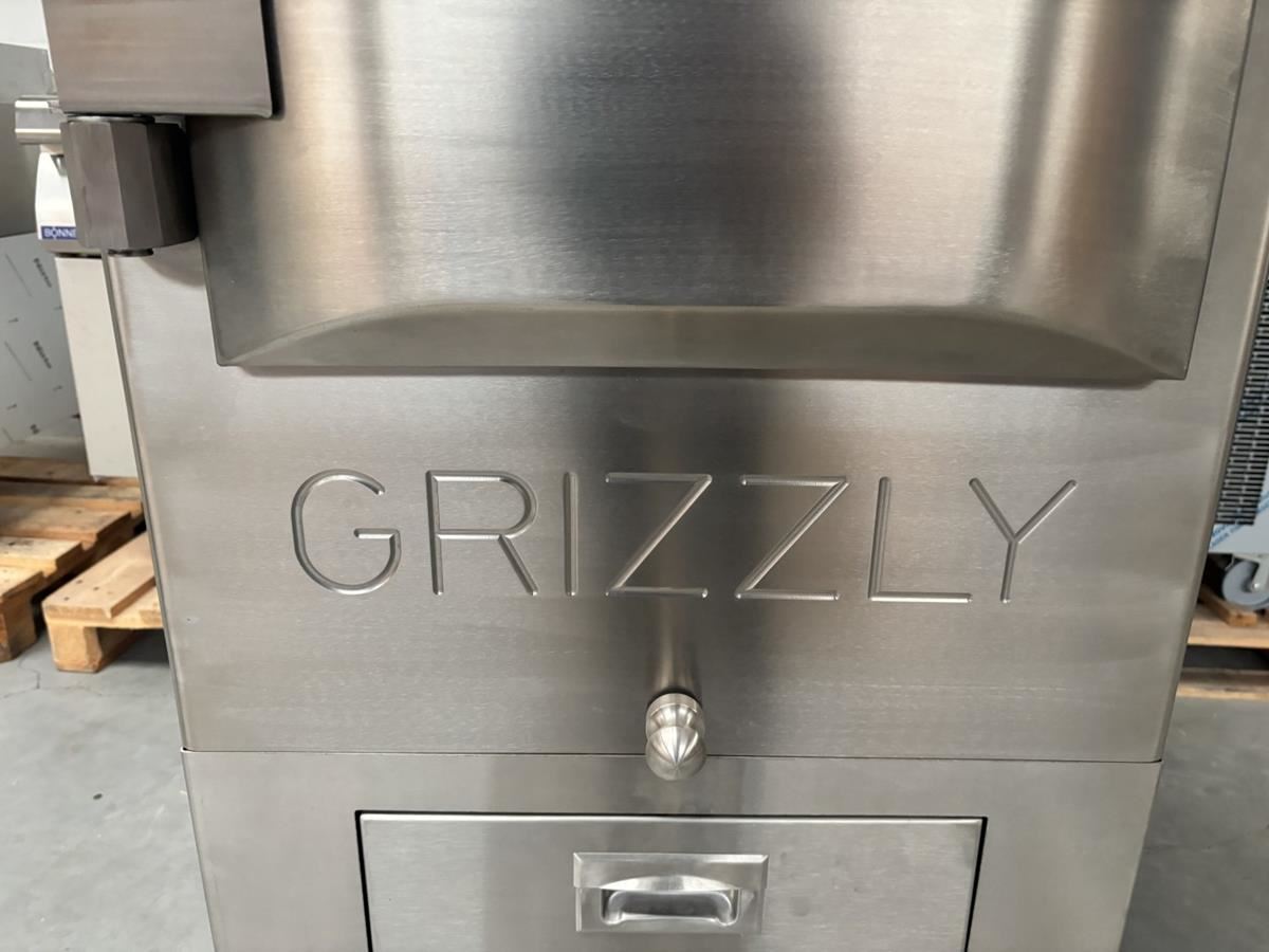 Houtskool Oven Grizzly