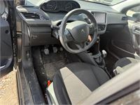 Peugeot 208 – foto 9 – kavel bij Hammertime