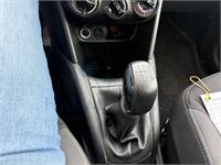 Peugeot 208 1.2i Puretech Active, 2015 – foto 12 – kavel bij Hammertime