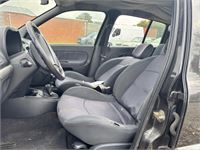 Renault Clio, 2001 – foto 10 – kavel bij Hammertime
