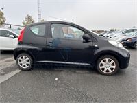 Peugeot 107 1.0i Urban, 2010 – foto 4 – kavel bij Hammertime