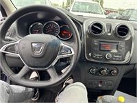 Dacia Sandero 0.9 Tce Laureate Easy-R 90 At, 2017 – foto 13 – kavel bij Hammertime