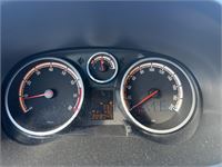 Opel Corsa 1.2i Enjoy, 2011 – foto 15 – kavel bij Hammertime