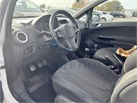 Opel Corsa 1.0i Xep 12v Essentia, 2003 – foto 12 – kavel bij Hammertime