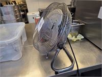 1 Rvs Ventilator – foto 2 – kavel bij Hammertime