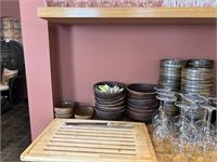 1 Buffetkast Met Inhoud – foto 4 – kavel bij Hammertime