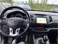 Kia Sportage 1.7 Crdi 2wd Access, 2013 – foto 14 – kavel bij Hammertime