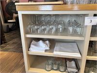 1 Buffetkast Met Inhoud – foto 3 – kavel bij Hammertime