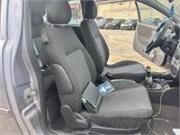 Opel Corsa,2006 – foto 11 – kavel bij Hammertime