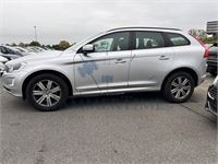 Volvo Xc60 2.0 D4 Momentum, 2016 – foto 8 – kavel bij Hammertime