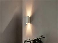 [00980] 12w Led White Wall Lamp Dual Light Adjustable Waterproof – foto 2 – kavel bij Hammertime, Puurs