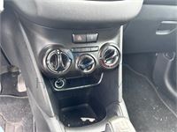 Peugeot 208 1.4i Access, 2012 – foto 15 – kavel bij Hammertime
