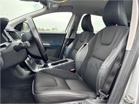 Volvo Xc60 2.0 D4 Momentum, 2016 – foto 10 – kavel bij Hammertime