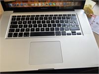 1 Apple Macbook Pro Versie 10.13.6 – foto 4 – kavel bij Hammertime