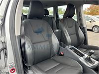 Volvo Xc60 2.0 D4 Momentum, 2016 – foto 26 – kavel bij Hammertime