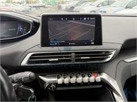 Peugeot 5008 1.6 Bluehdi Active, 2018 – foto 13 – kavel bij Hammertime