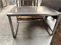 Rvs Werktafel – kavel bij Hammertime