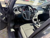 Opel Astra 1.4i Enjoy, 2011 – foto 9 – kavel bij Hammertime