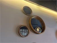 1 Lot Decoratieve Ronde Spiegels "hout" – kavel bij Hammertime