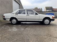 Mercedes 190e, 1984 – foto 4 – kavel bij Hammertime, Essen