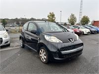 Peugeot 107 1.0i Urban, 2010 – foto 3 – kavel bij Hammertime