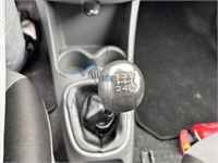 Peugeot 107 1.0i Urban, 2010 – foto 16 – kavel bij Hammertime